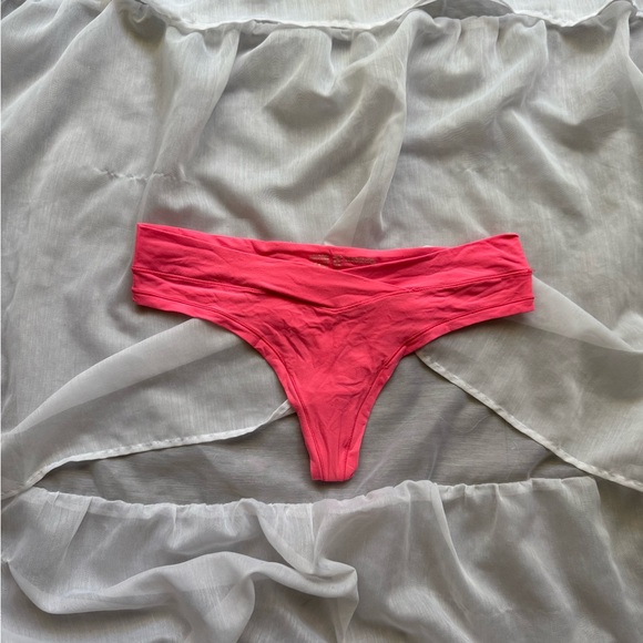Aerie Thong - Picture 1 of 4